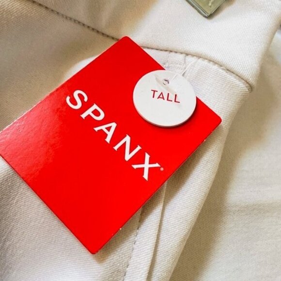 NWT Spanx On-The-Go Slim Straight Pant Classic White, Size Extra Small Tall - Picture 4 of 8